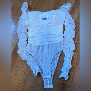 brand new never worn bodysuit from princess polly size 4